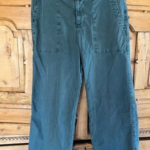 Women’s olive green cargo pants